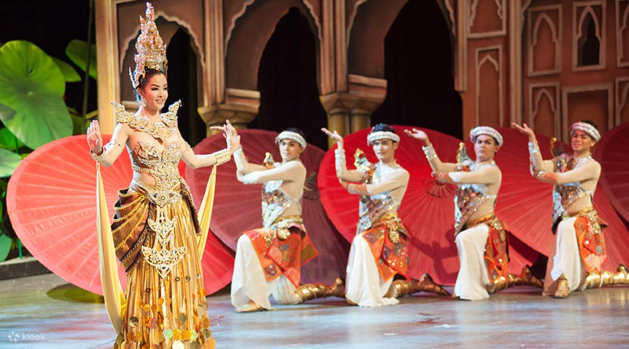 Colosseum Show Pattaya